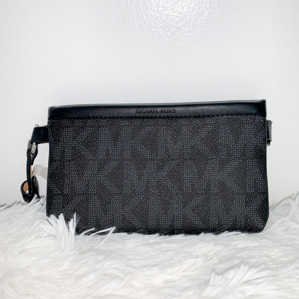 Michael Kors Waist purse/ fanny pack